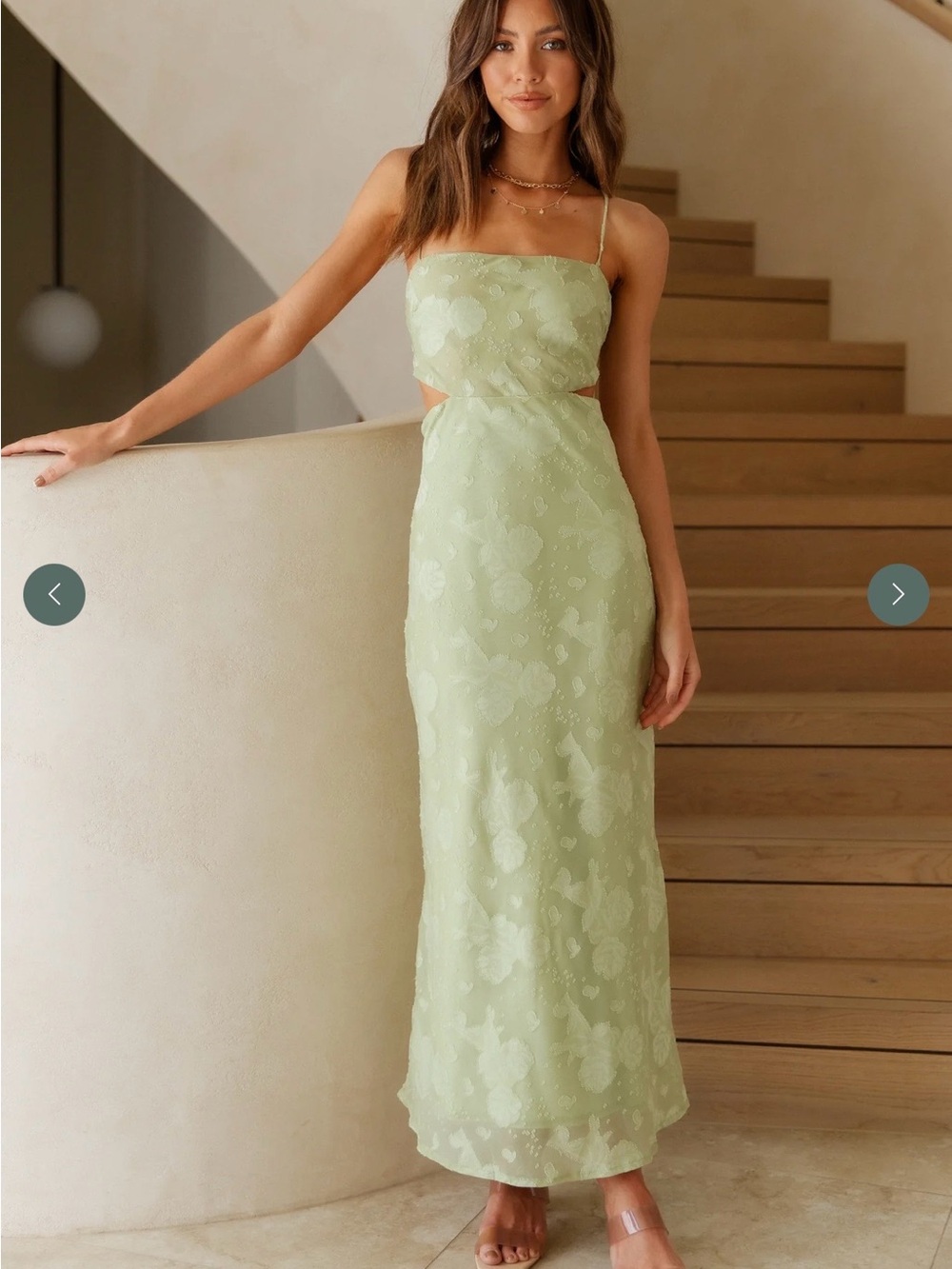 Elegant Light Green Maxi Dress with Subtle Floral Texture